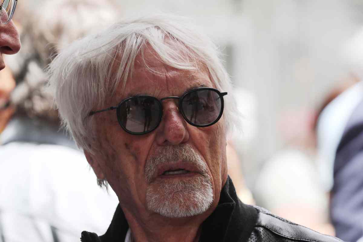 Ecclestone Cashgate